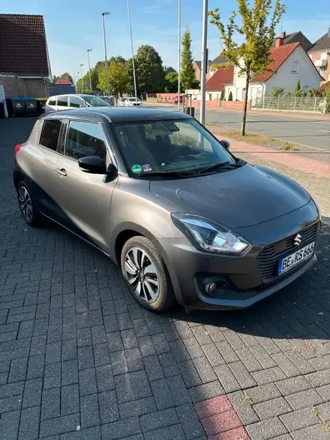 Used SUZUKI SWIFT Petrol 2018 Ad 