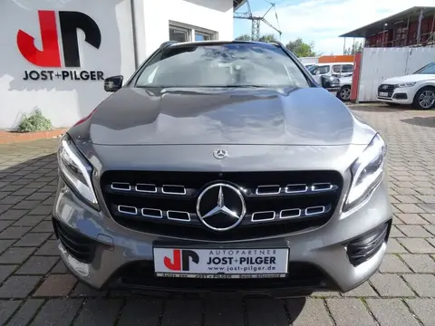 Used MERCEDES-BENZ CLASSE GLA Petrol 2018 Ad 