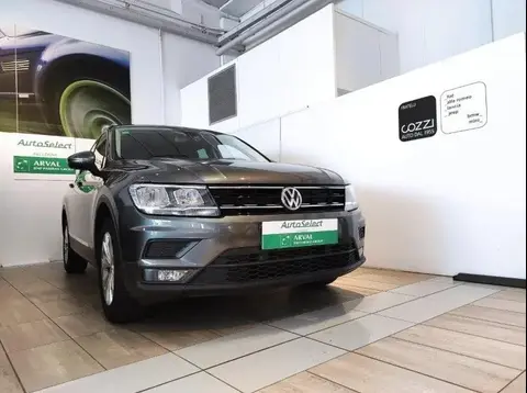 Used VOLKSWAGEN TIGUAN Petrol 2020 Ad 