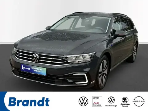 Used VOLKSWAGEN PASSAT Hybrid 2021 Ad 