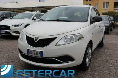 Annonce LANCIA YPSILON Essence 2018 d'occasion 