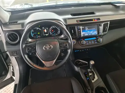 Used TOYOTA RAV4 Hybrid 2018 Ad 