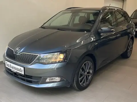 Used SKODA FABIA Petrol 2017 Ad 