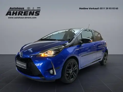 Used TOYOTA YARIS Hybrid 2017 Ad Germany