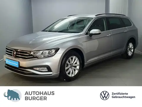 Used VOLKSWAGEN PASSAT Petrol 2023 Ad 