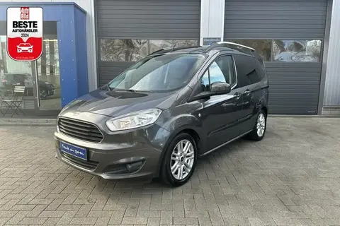 Used FORD TOURNEO Petrol 2015 Ad 