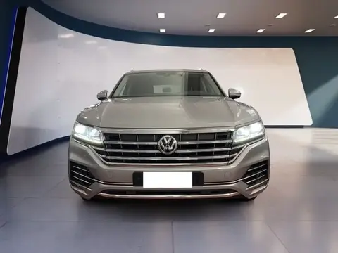 Used VOLKSWAGEN TOUAREG Diesel 2019 Ad 