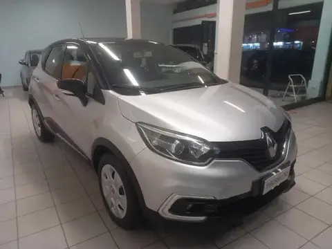 Used RENAULT CAPTUR Diesel 2019 Ad 