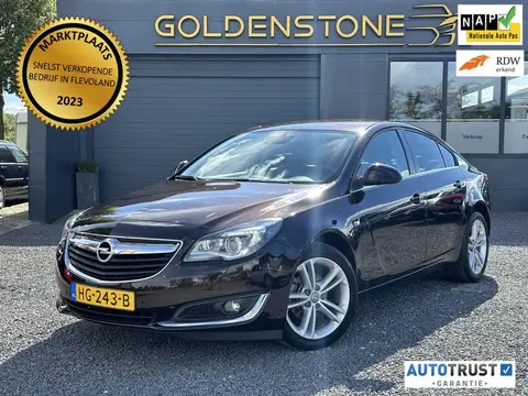 Used OPEL INSIGNIA Petrol 2015 Ad 