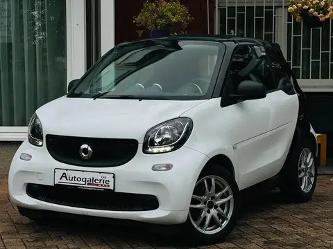 Annonce SMART FORTWO Essence 2017 d'occasion 