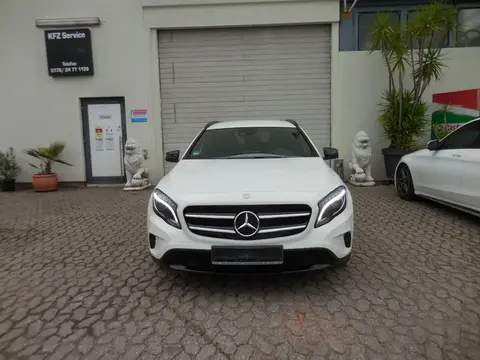 Used MERCEDES-BENZ CLASSE GLA Petrol 2015 Ad 