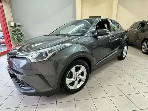 Annonce TOYOTA C-HR Hybride 2019 d'occasion 