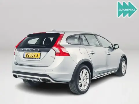 Annonce VOLVO V60 Essence 2017 d'occasion 