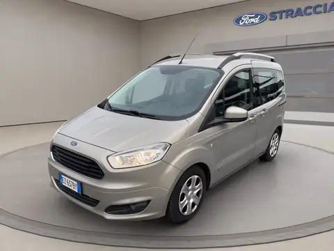 Used FORD TOURNEO Diesel 2015 Ad 