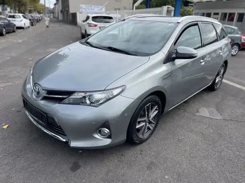 Used TOYOTA AURIS Hybrid 2015 Ad 