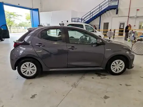 Used TOYOTA YARIS Hybrid 2021 Ad 