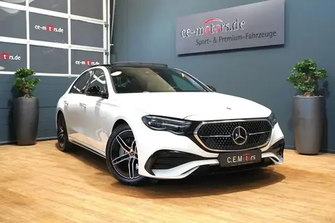 Annonce MERCEDES-BENZ CLASSE E Essence 2024 d'occasion 