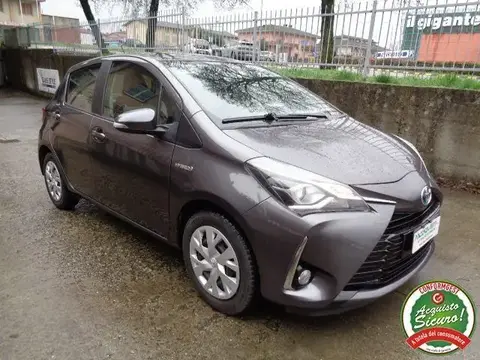 Used TOYOTA YARIS Hybrid 2019 Ad 