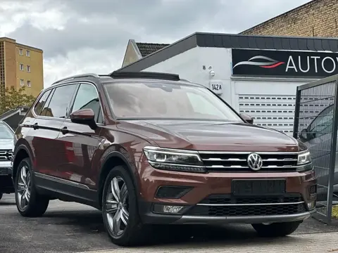 Used VOLKSWAGEN TIGUAN Petrol 2018 Ad 