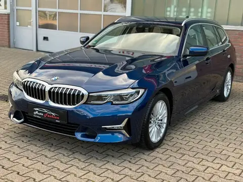 Used BMW SERIE 3 Petrol 2019 Ad 