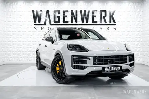 Used PORSCHE CAYENNE Petrol 2024 Ad 