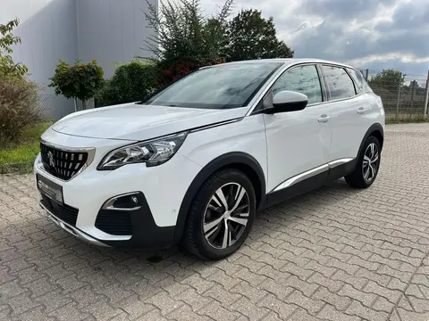 Used PEUGEOT 3008 Petrol 2017 Ad 