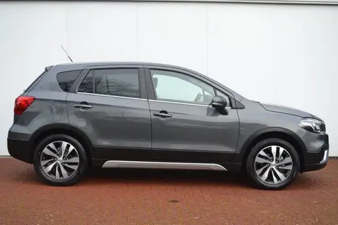 Used SUZUKI SX4 Petrol 2020 Ad 