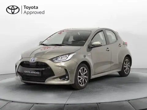 Used TOYOTA YARIS Hybrid 2020 Ad 