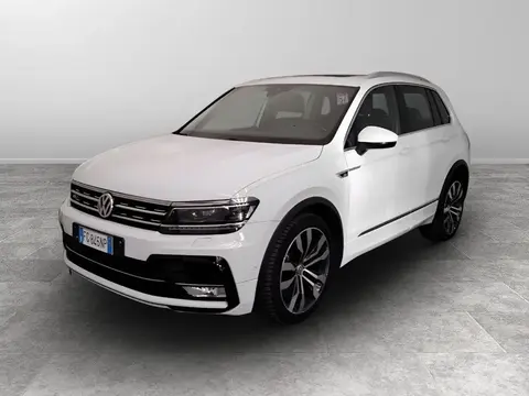 Used VOLKSWAGEN TIGUAN Petrol 2017 Ad 