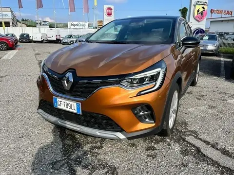 Used RENAULT CAPTUR Hybrid 2021 Ad 