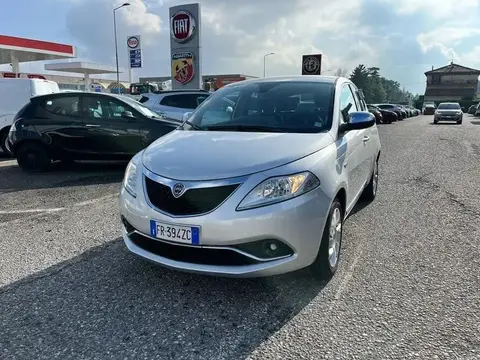 Annonce LANCIA YPSILON Essence 2018 d'occasion 