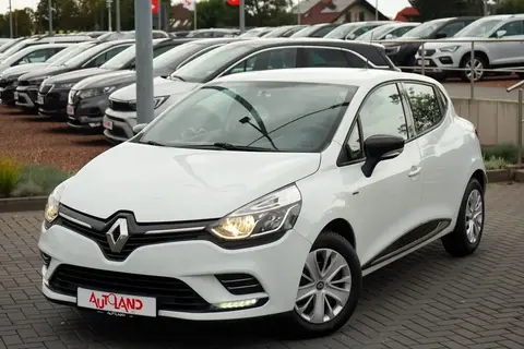 Used RENAULT CLIO Petrol 2018 Ad 