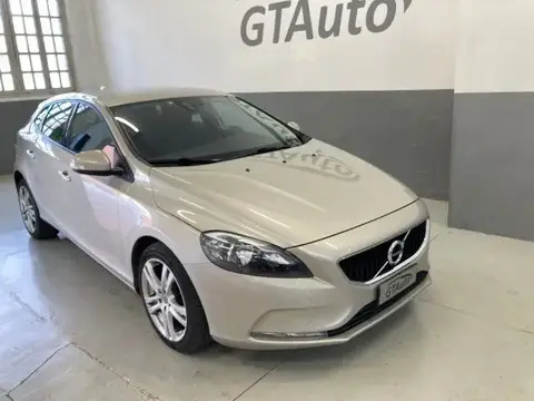 Used VOLVO V40 Diesel 2017 Ad 