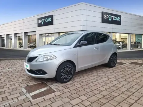 Annonce LANCIA YPSILON Essence 2019 d'occasion 