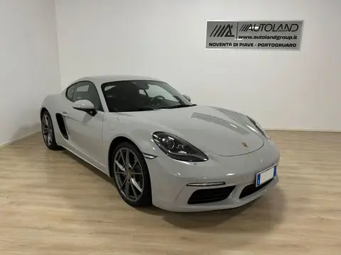 Used PORSCHE 718 Petrol 2018 Ad 