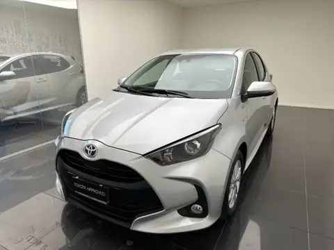 Used TOYOTA YARIS Hybrid 2021 Ad 