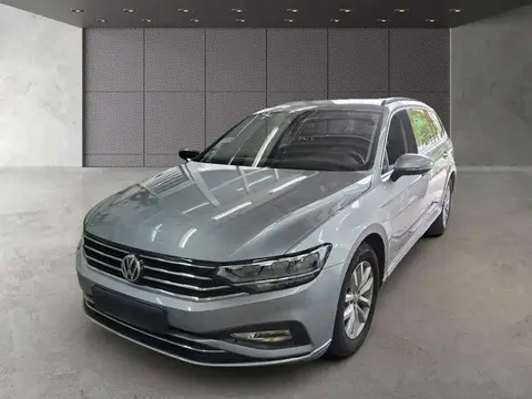 Used VOLKSWAGEN PASSAT Petrol 2020 Ad 