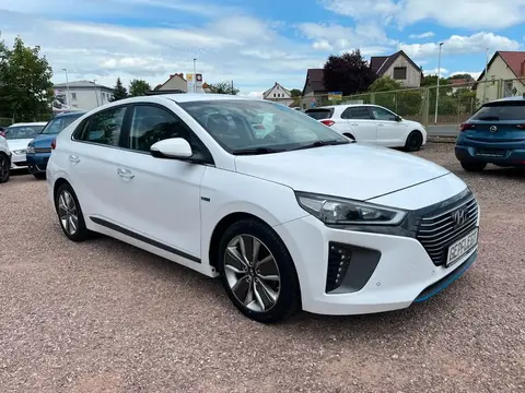 Used HYUNDAI IONIQ Hybrid 2017 Ad 