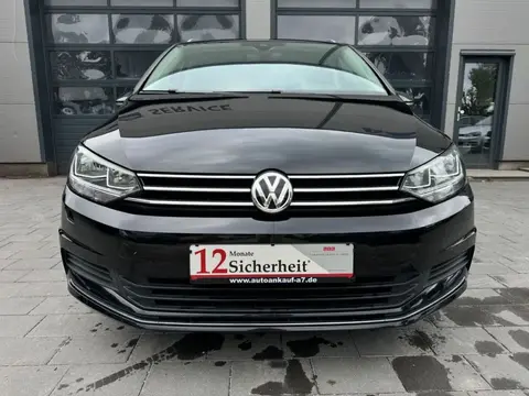 Used VOLKSWAGEN TOURAN Petrol 2019 Ad 