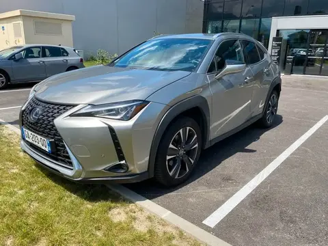 Used LEXUS UX Hybrid 2021 Ad 