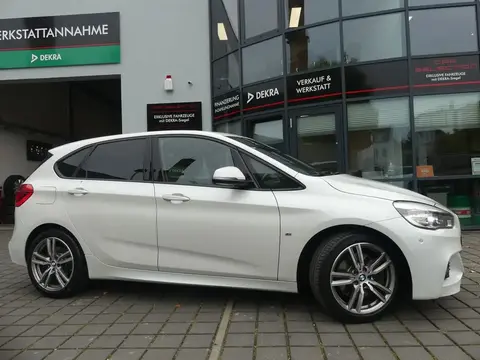 Used BMW SERIE 2 Petrol 2015 Ad 