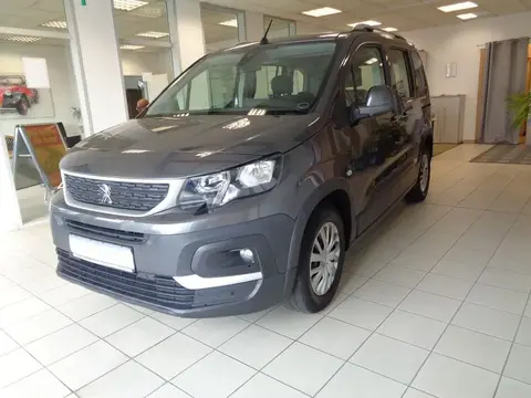 Used PEUGEOT RIFTER Petrol 2019 Ad 