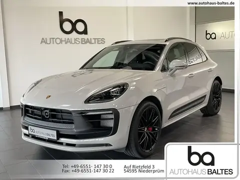 Used PORSCHE MACAN Petrol 2024 Ad 