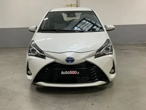 Used TOYOTA YARIS Hybrid 2018 Ad 