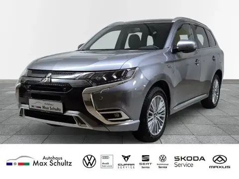 Used MITSUBISHI OUTLANDER Hybrid 2020 Ad 