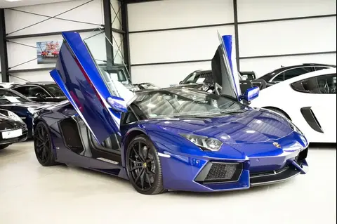 Used LAMBORGHINI AVENTADOR Petrol 2017 Ad 