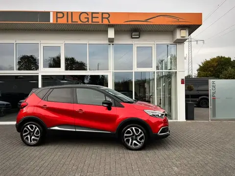 Used RENAULT CAPTUR Petrol 2017 Ad 