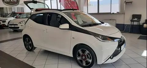 Annonce TOYOTA AYGO X Essence 2017 d'occasion 