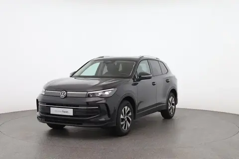 Used VOLKSWAGEN TIGUAN Petrol 2024 Ad 