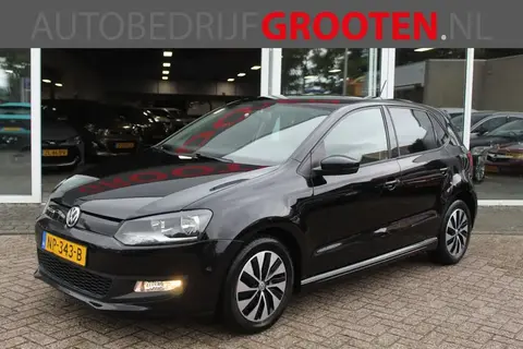 Used VOLKSWAGEN POLO Petrol 2017 Ad 